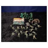 NIP 150pc Mini Soldiers & Misc Green