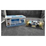 NIB  Earnhardt Jr Akzo Nobel