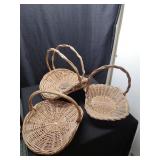4 Baskets with Handles