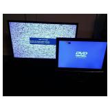 2 Flat Screen TVs Dynex 23" & Samsung 33"
