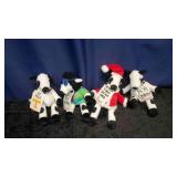 4 Chick-fil-a Stuffed Cows