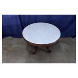 Round Mable Top Wood Table