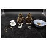 2 Brass Pineapple Bookends & 2 Flower Vases