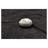 Wedgewood Strawberry Motif Egg