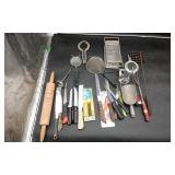 Kitchen Utensil Lot.