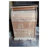 Wood Bin W/Roll Top