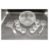 Graoe Pattern Clear Punch Bowl With 8 Cups