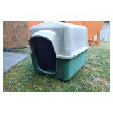 Petmate Dog House