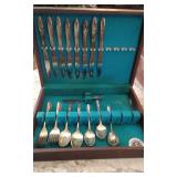 Rogers & Bro Flatware In Wooden Chest