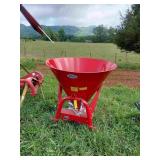 The Hollow 500 3PT Fertilize Spreader