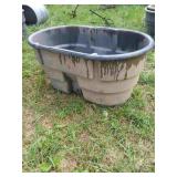 Rubbermaid 100 Gallon Water Tank