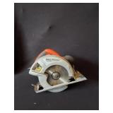 Fire Storm Black and Decker Circular Saw