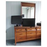 Samsung & Vizio Flatscreen TV