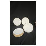 14 Wedgewood 'California' Dinner Plates Bone China