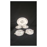 4 Boxes of Aynsley 'Pembroke' China