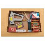 Stanley Electric Heavy-Duty Sharpshooter & Staples