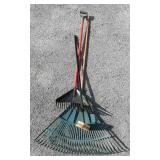 2 Yard Rakes & 1 Brush