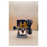 DeWalt DW621 Heavy-Duty Plunge Router