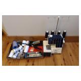 Husky Lock 560 ED T Serger Matchine