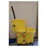 Rubber Made Commercial Mop Bucket
