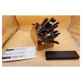 Multi Slot Wooden KNife Organizer W Knifes