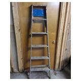 6ft Wooden Ladder & Plastic Step Stool