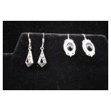 2 Pairs of Silver Hook in Earrings