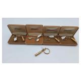 'Simmons' Gold & Silver Toned Key Rings