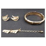 1960Trifari Goldtone Feathre Rigid Bracelet & Ear