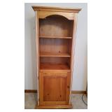 Wood 3 Shelf 1 Door Bookcase.