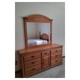 7 Drawer Dresser With Mirror