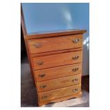 Pine Style 5 Drawer Chest Of Drawers.