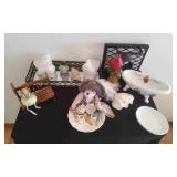 Misc Ceramic & Metal Decorative Items.
