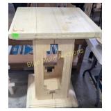 Southwest style podium-37'tall,25x25