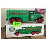 MIB Ertl Sinclair 1/34scale 1930 Diamond T Tanker