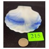 Akro Agate slag glass shell dish