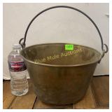 Brass / copper bucket