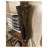 Size 9 Waders Size 6 Boots
