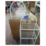 Metal fish theme stand & shelf