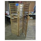 Slat Wood Divider