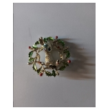 163 Vintage Christmas Brooch
