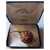 204 Porcelain Brooch