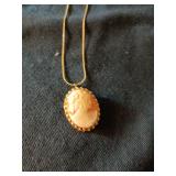 58 Shell Cameo