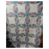 Quilts, Advertising, Blow Molds, Collectibles Auction.