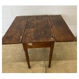 Antique 1-drawer Drop Leaf Table