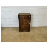 Primitive 1-door Cabinet