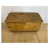 Pennsyl. Antique Grain Painted Blanket Chest