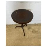 Mahogany Leather Top Circular Stand