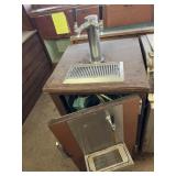 Vtg. Insulated Beverage Dispenser
