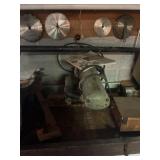 Vtg. DeWalt Radial Arm Saw